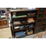 1930's / 40's Oak Bookcase, with three shelves, 92cms wide x 114cms high