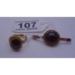 9ct gold ring and 9ct gold brooch both set with garnets weight 8 grams est 80-120