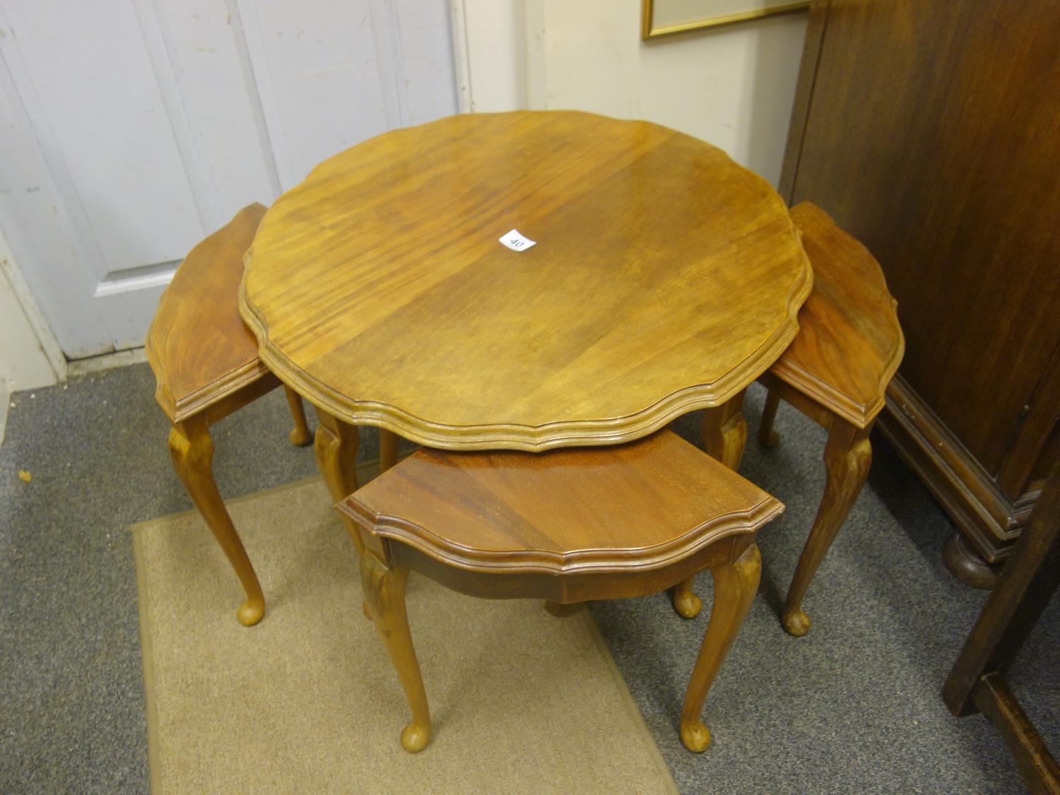 Pie crust topped walnut Art Deco period coffee table, metamorphic design with 4 x smaller coffee - Image 2 of 3