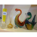 Whitefrairs glass 2 x bud vases with controlled bubbles and 2 x ducks,