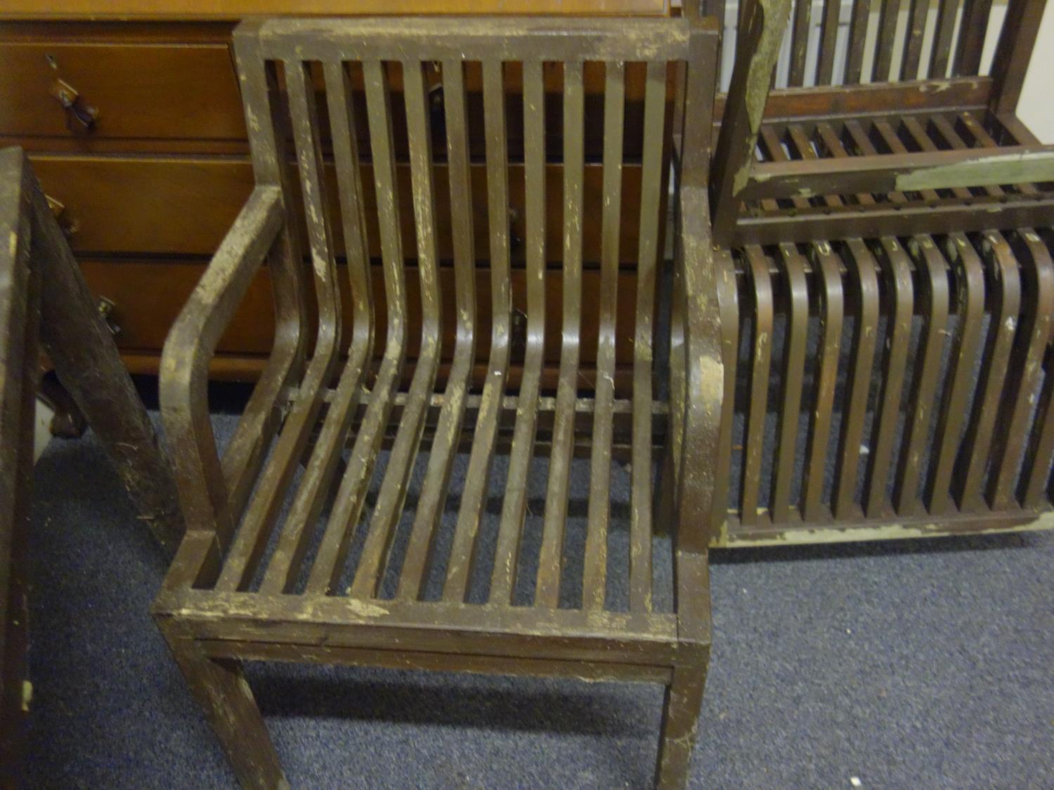 Canadian teak former habitat garden table with 6 chairs including 2 carvers, has been idle in a - Image 4 of 4