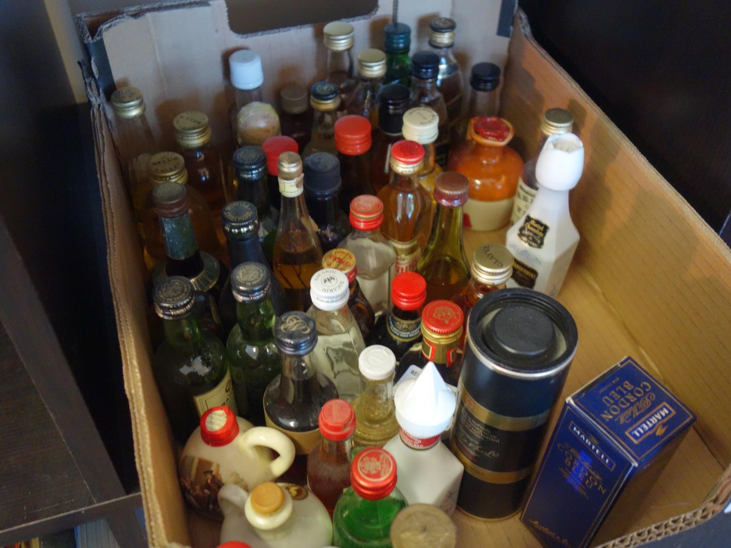 Box of various alcohol miniatures including Whiskies, Vodka's - Image 2 of 2