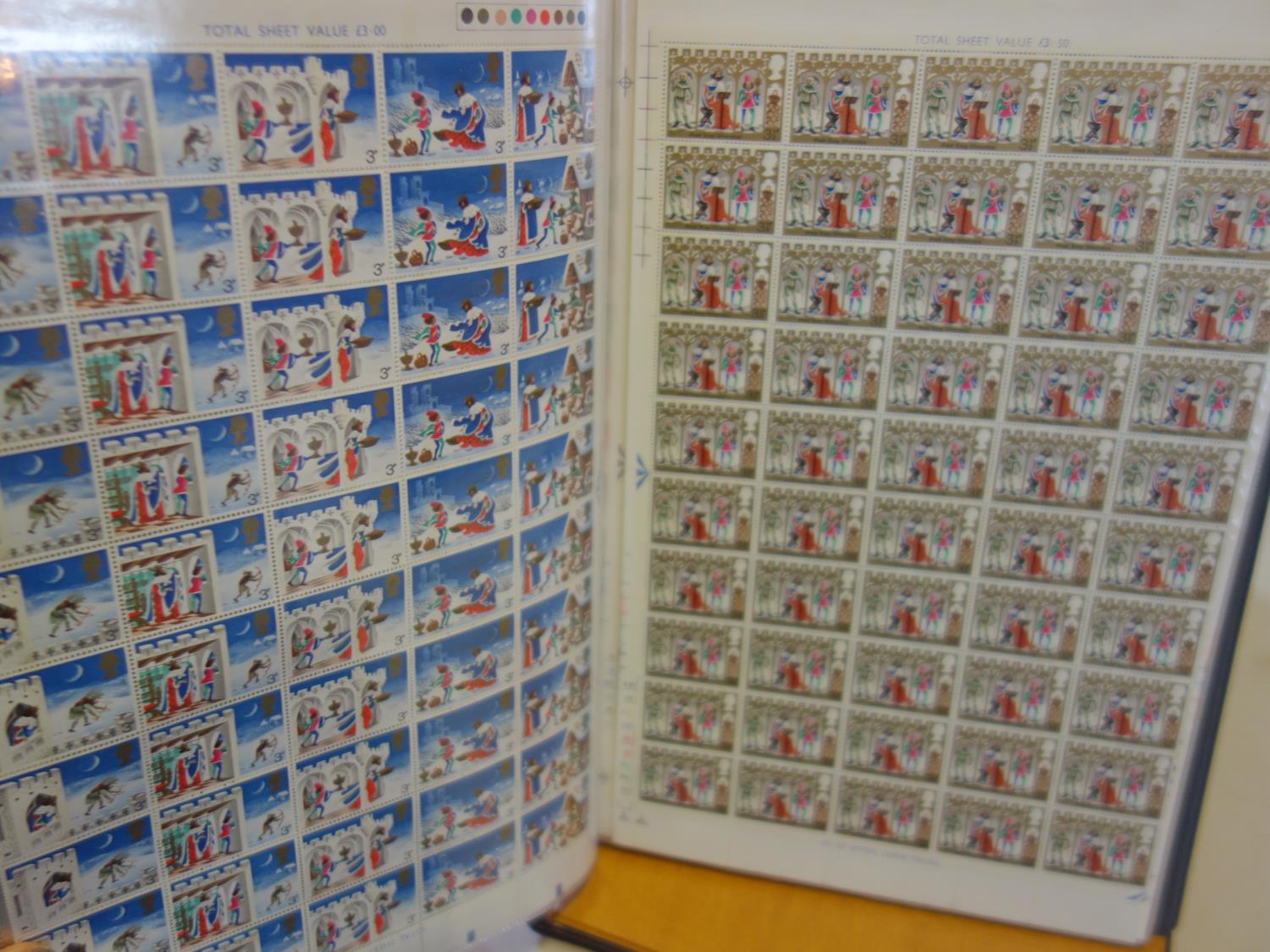 British stock sheet of stamps, 8 x albums A4 size each one containing an amount of various - Image 16 of 21