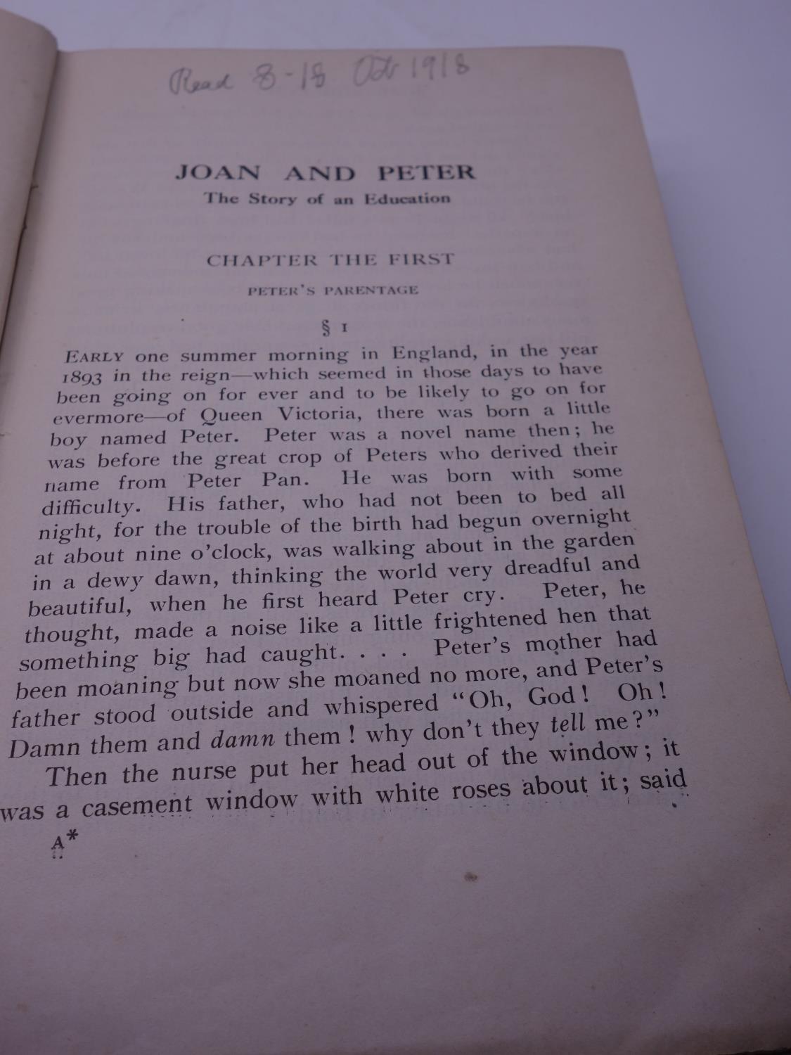 H G Wells signed copy of Joan & Peter First Edition green hard back cover publishers Cassell & Co - Image 2 of 9