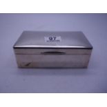 Good quality silver cigarette box, total weight 524 grams with fitted interior 6.5" long 2" high