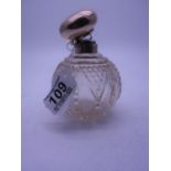 Early 20th century silver topped scent bottle with glass base 4" tall with glass stopper, Birmingham