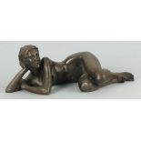Tom GREENSHIELDS (British 1915-1994) Yan - recumbent woman on raised elbow, Bronze resin,