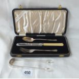 Boxed silver christening spoon & fork & pair of sugar tongs 1814