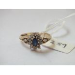 Blue & white stone 9ct dress ring