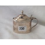 Georgian oval mustard pot, 4” over handle Lon 1800 by CF 98g.