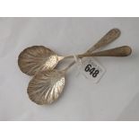 Pair of jam spoons with shell bowls, Shef 1900 by TC & JWC, 38g.