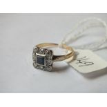 18ct gold sapphire & diamond square cluster ring approx size N
