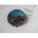 Shell shaped enamel painted brooch