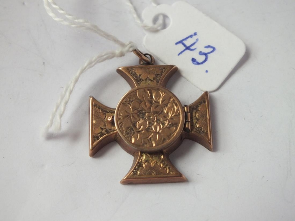 9ct Maltese cross antique locket 3.5gms