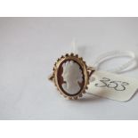 9ct cameo ring approx size J