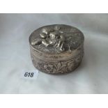 Continental drum shaped trinket box, cover embossed with figures, 4” dia. 182g.