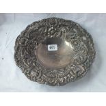 Georgian circular dish with embossed border – 10.1/4” diameter Sheff 1824 by SC Young & Co – 455gms