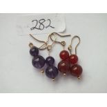 Two pairs 9ct bead earrings