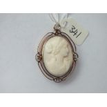 9ct mounted shell cameo brooch