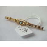 15ct gold blue zircon and pearl bar brooch – 3,3gms
