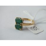 18ct gold two stone emerald ring approx. size R 4.9g inc