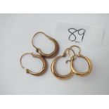 Two pairs 9ct hoop earrings