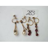 Another 2 pairs 9ct earrings