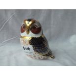 Perched owl with gold button – 3.5” high