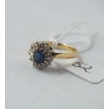 18ct gold sapphire & diamond cluster ring approx. size M 3.8g inc
