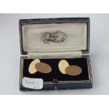 Pair of 9ct engine turned cufflinks in fitted box – 7gms
