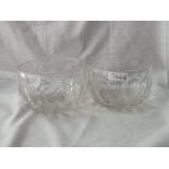 18 cut glass finger bowls with star decoration to base