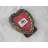 Heart shaped photo frame embossed boarder 4” high – B’ham 1901