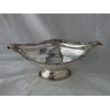 Georgian style boat shaped dish with gadroon and shell boarder 9” wide – London 1903, 183g