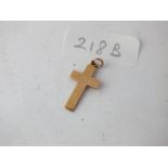 9ct cross pendant, 1g