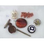 Oval agate brooch, a on war service badge etc.,
