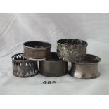 5 various napkin rings, 1 – 1898, 100g