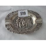 Dutch oval ashtray 5” wide, 56g