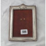 Arch top photo frame with decorated rim – Chester 1911 7” high