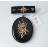 Victorian onyx and gold inlay locket inset with pearls