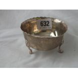 A sugar bowl with a Georgian shilling on three pad feet 3 ¼ “ dia. - Sheffield 1901, 114g