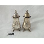A pair of ballaster shaped salt and pepper pots – B’ham , 78g