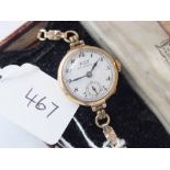 9ct Tissot ladies wrist watch – gilt strap