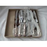 A good set of six unused Kings pattern diner knives with SS blades from Buttler & Co. Sheffield