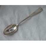 A plain Old English basting spoon – London 1919 by D.F, 147g