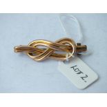 A 15ct gold knot brooch, 1.5”, 4.3g all in