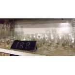 SHELF OF MIXED GLASSWARE