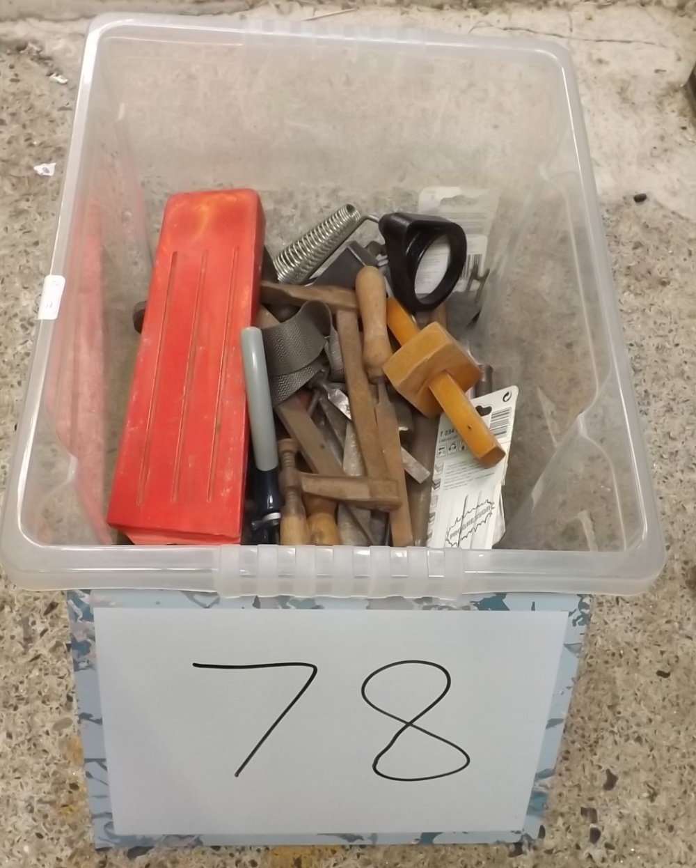 CARTON OF TOOLS, WOOD CHISELS, CLAMP, FILES, PUNCHES ETC