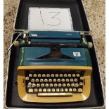 RETRO IMPERIAL TYPEWRITER IN CASE