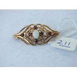 9ct pierced opal /garnet brooch - 4 gms