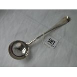 Hanover pattern sauce ladle with rat tail bowl - London 1918 - 64gms